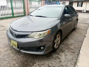 Toyota Camry 2014 Gray