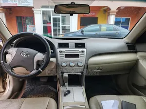 Toyota Camry 2011 Gold