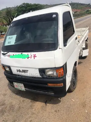 Diahatsu Hijet Truck Old Model