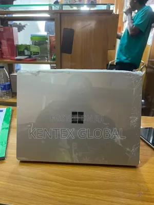 Laptop Microsoft Surface Laptop Go 16GB Intel Core i5 SSD 256GB