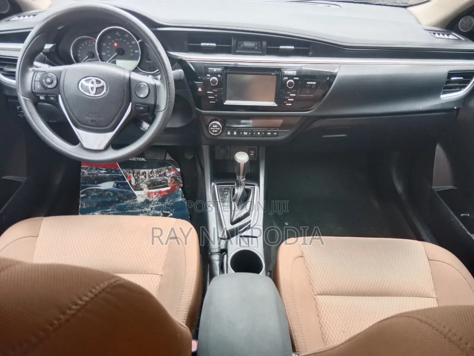 Toyota Corolla 2016 Brown