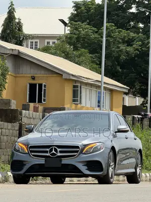 Mercedes-Benz E400 2018 Gray