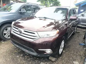Toyota Highlander 2013 Burgandy