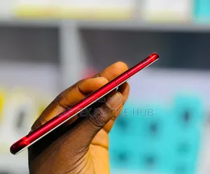 Apple iPhone 7 128 GB Red
