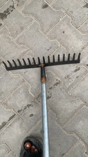 Heavy Duty Soil Rake