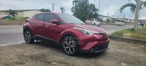 Toyota C-HR 2018 Red