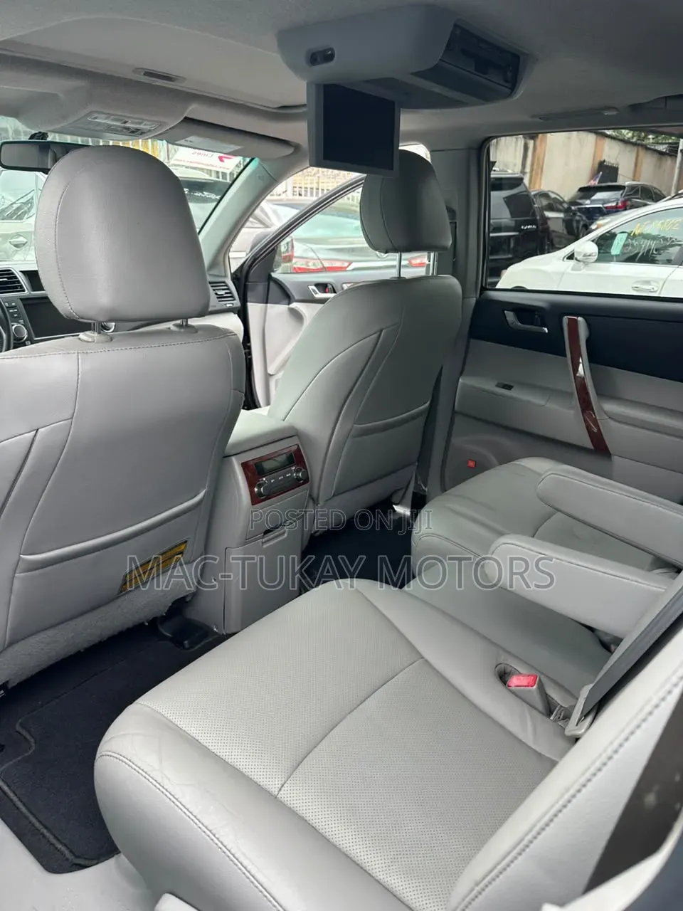 Toyota Highlander 2011 Maroon