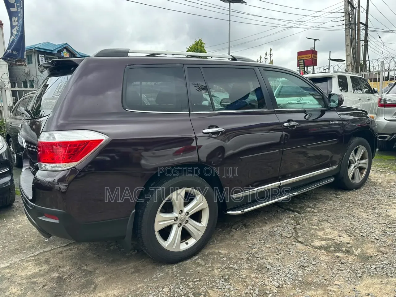 Toyota Highlander 2011 Maroon