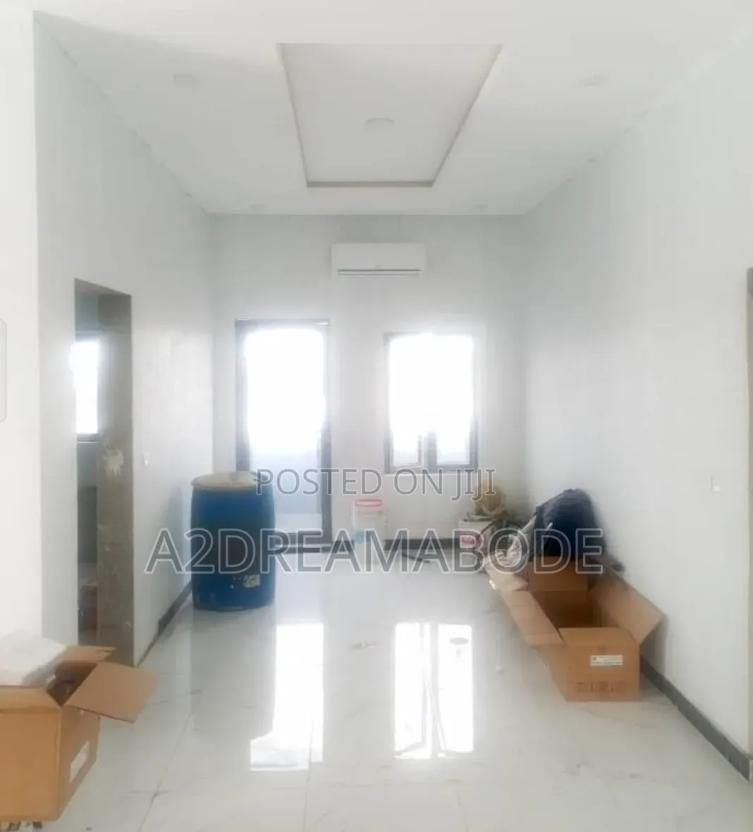 Executive, Massive Office Space