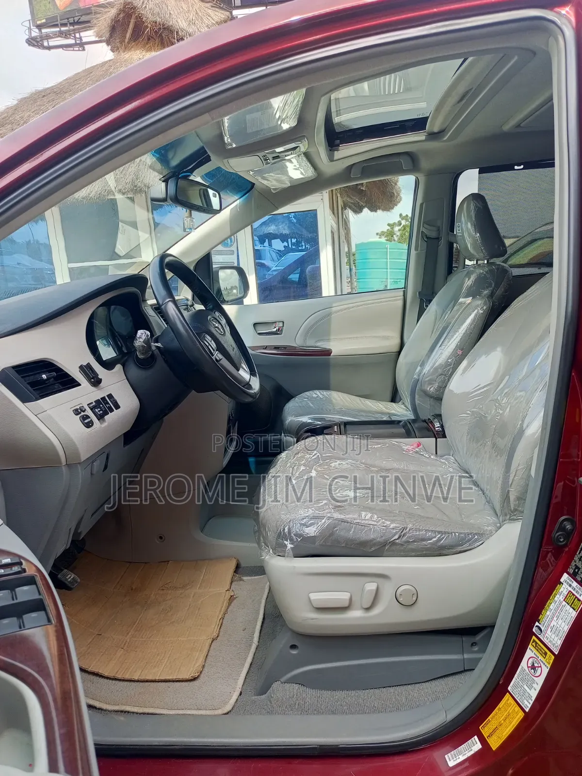 Toyota Sienna 2011