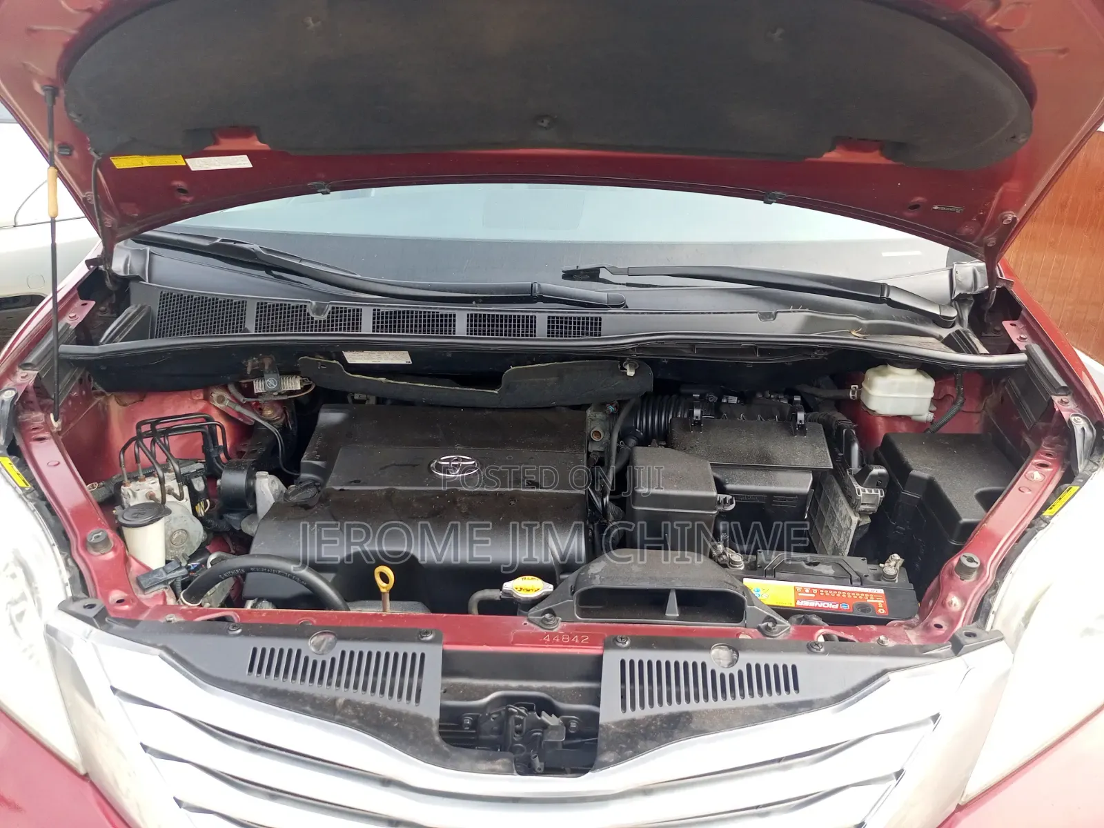 Toyota Sienna 2011