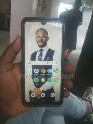 Vivo V21e 128 GB