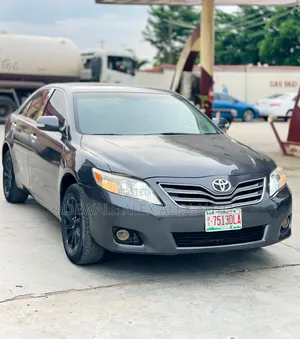 Toyota Camry 2008 Gray