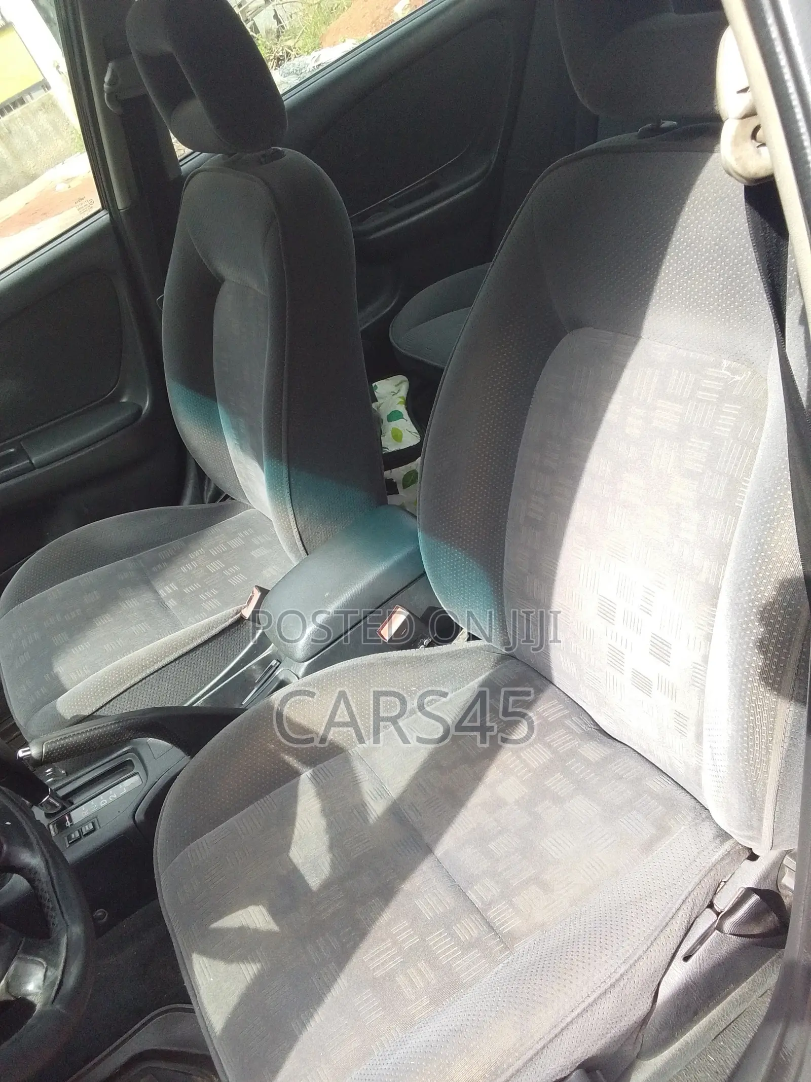 Toyota Avensis 2002 Silver