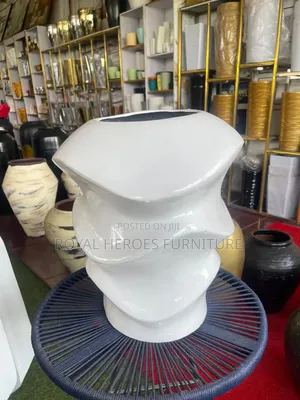 Fiber Glass Pot