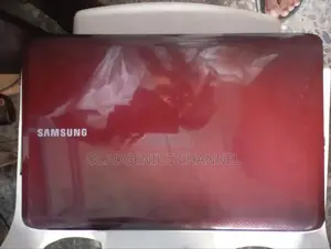 Laptop Samsung R530 8GB Intel Core i3 HDD 250GB