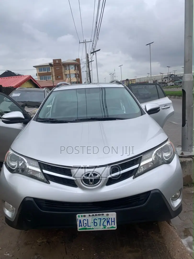 Toyota RAV4 2014 Silver