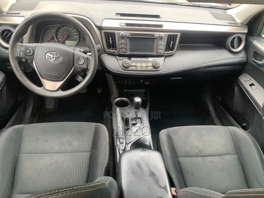 Toyota RAV4 2014 Silver