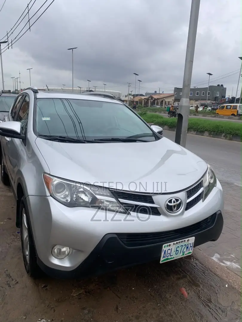 Toyota RAV4 2014 Silver