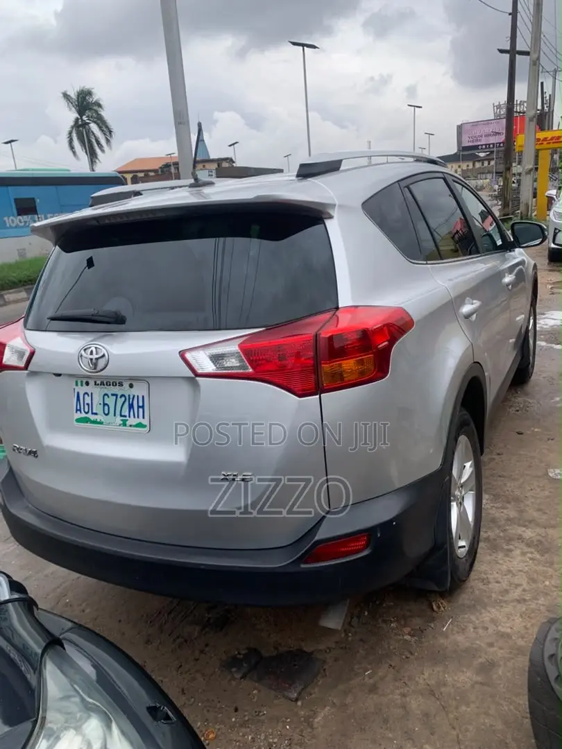 Toyota RAV4 2014 Silver