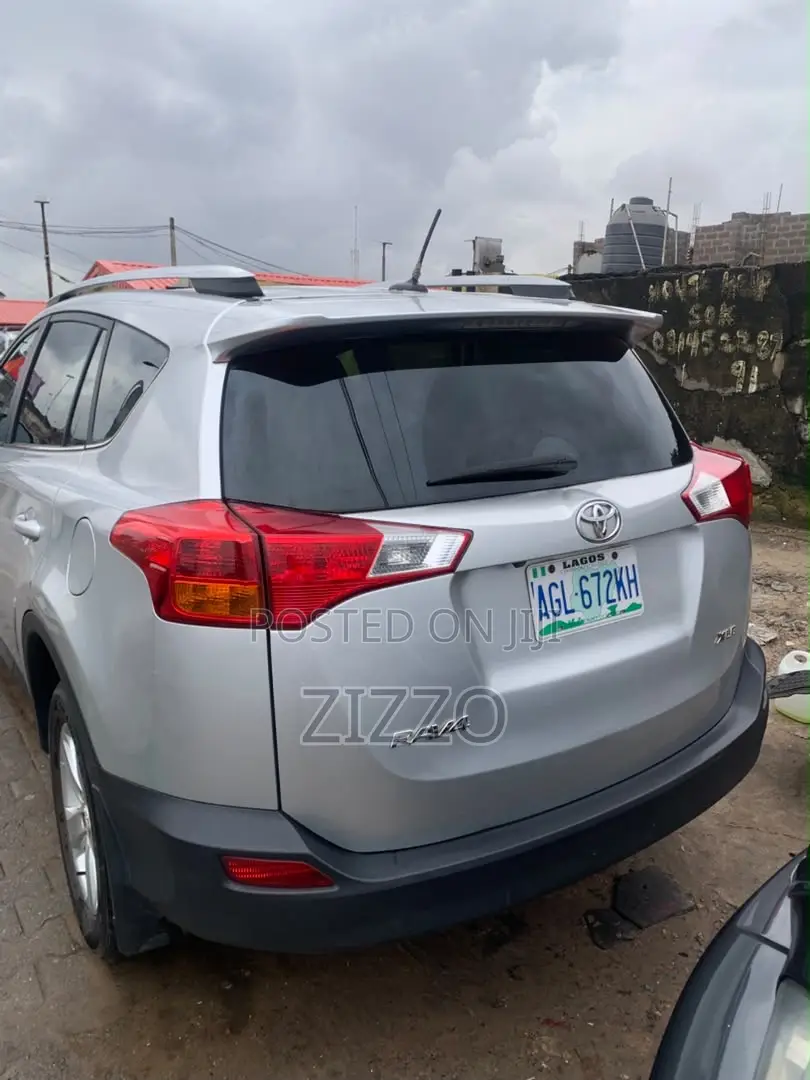 Toyota RAV4 2014 Silver