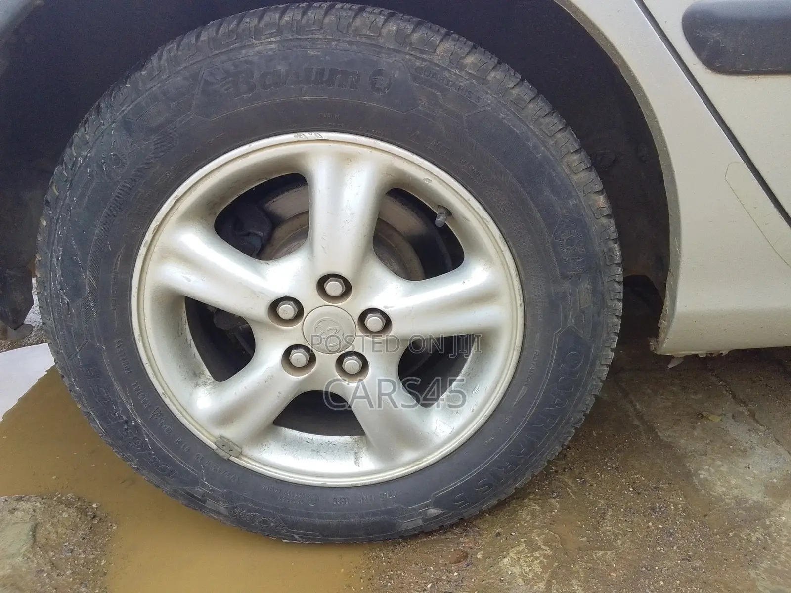 Toyota Avensis 2002 Silver