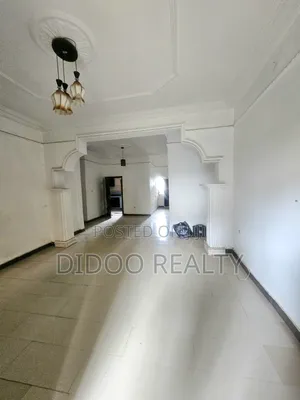 4bdrm Block of Flats in Wuye for rent