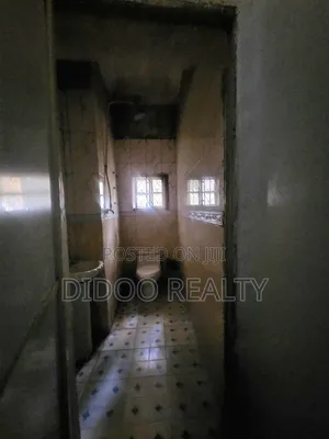 4bdrm Block of Flats in Wuye for rent