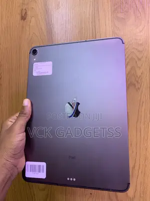 Apple iPad Pro 11 (2018) 256 GB Gray