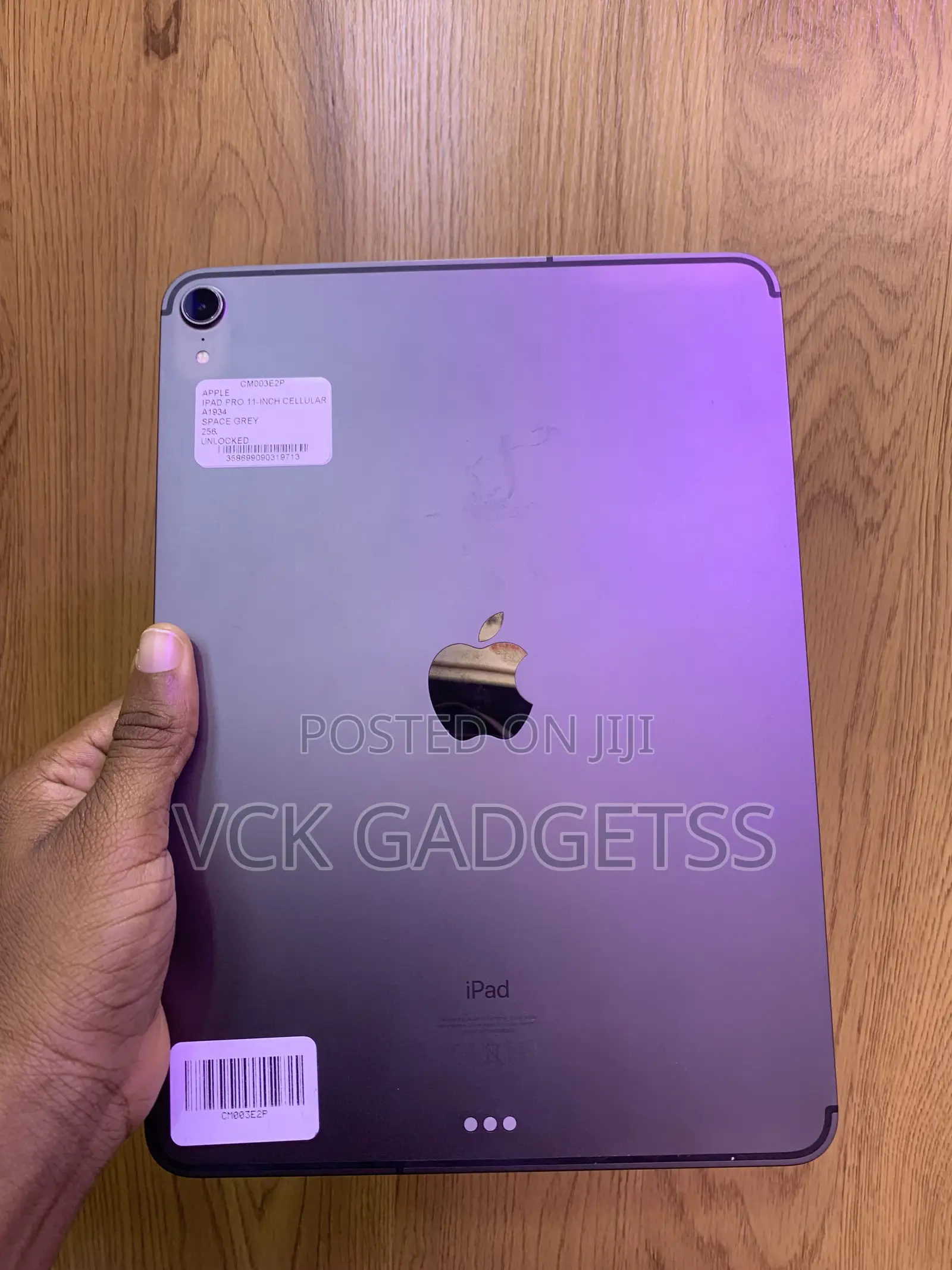 Apple iPad Pro 11 (2018) 256 GB Gray