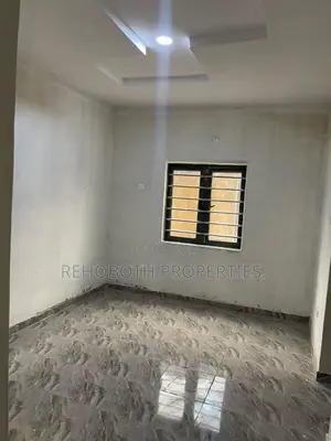 3bdrm Apartment in Ikolaba, Basorun for rent