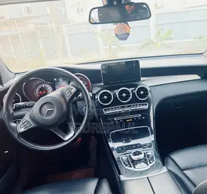 Mercedes-Benz GLC-Class 2017 White