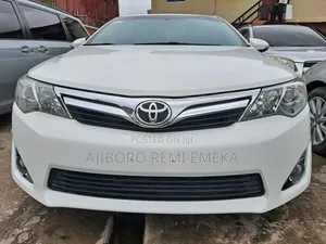 Toyota Camry 2012 White