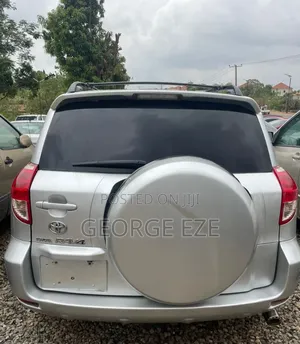 Toyota RAV4 2008 Silver