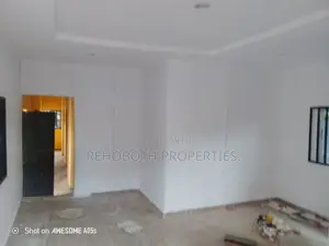 3bdrm Bungalow in Oluyole for rent