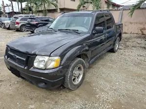 Ford Explorer 2005 Gray