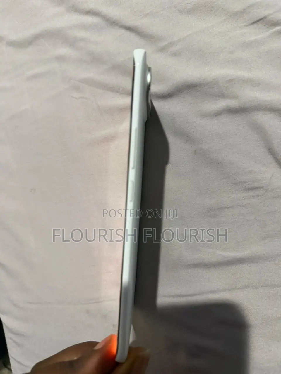 Tecno Spark Slim 256 GB White