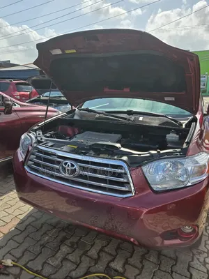 Toyota Highlander 2010 Red