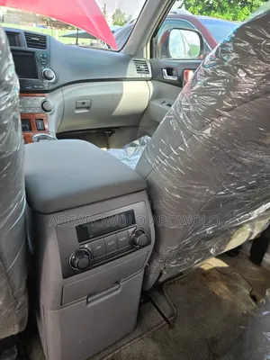 Toyota Highlander 2010 Red
