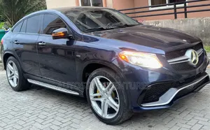 Mercedes-Benz GLE-Class 2016 Blue