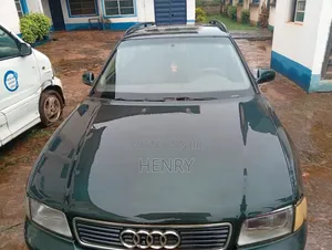 Audi A4 2000 Green