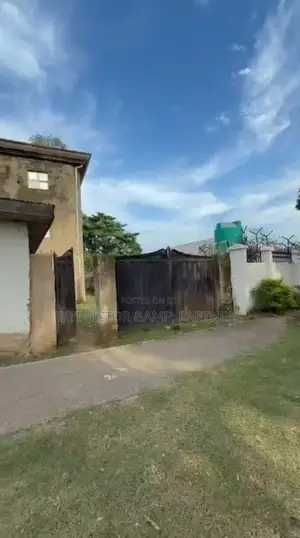 3bdrm Apartment in Maitama for sale