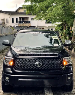 Toyota Tundra 2021 Black