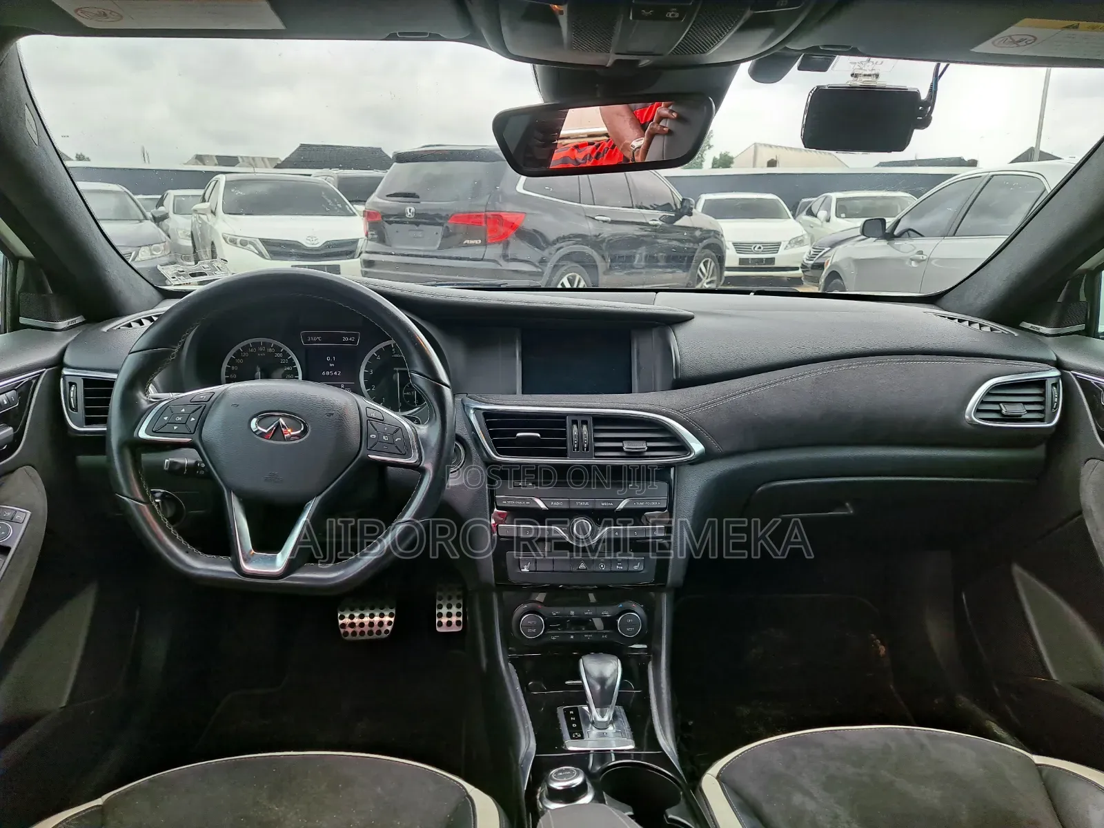 Infiniti Q30 2016 White