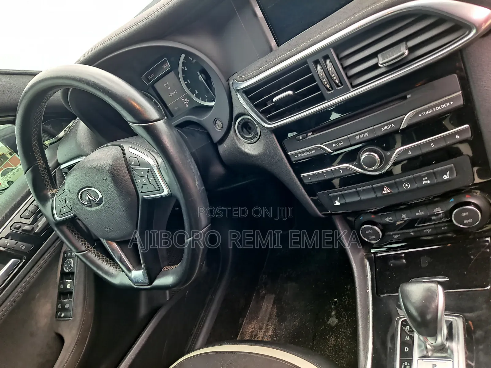 Infiniti Q30 2016 White