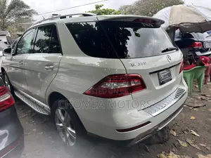 Mercedes-Benz M Class 2014 White
