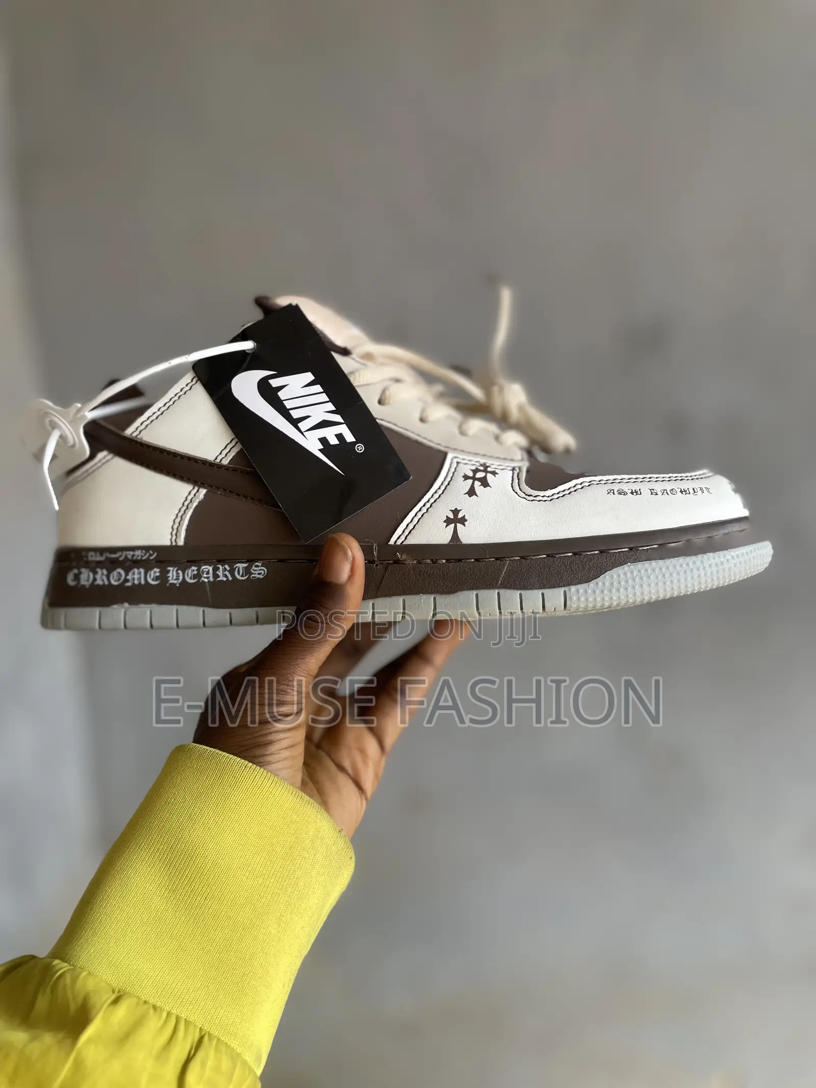 Unisex Sneakers