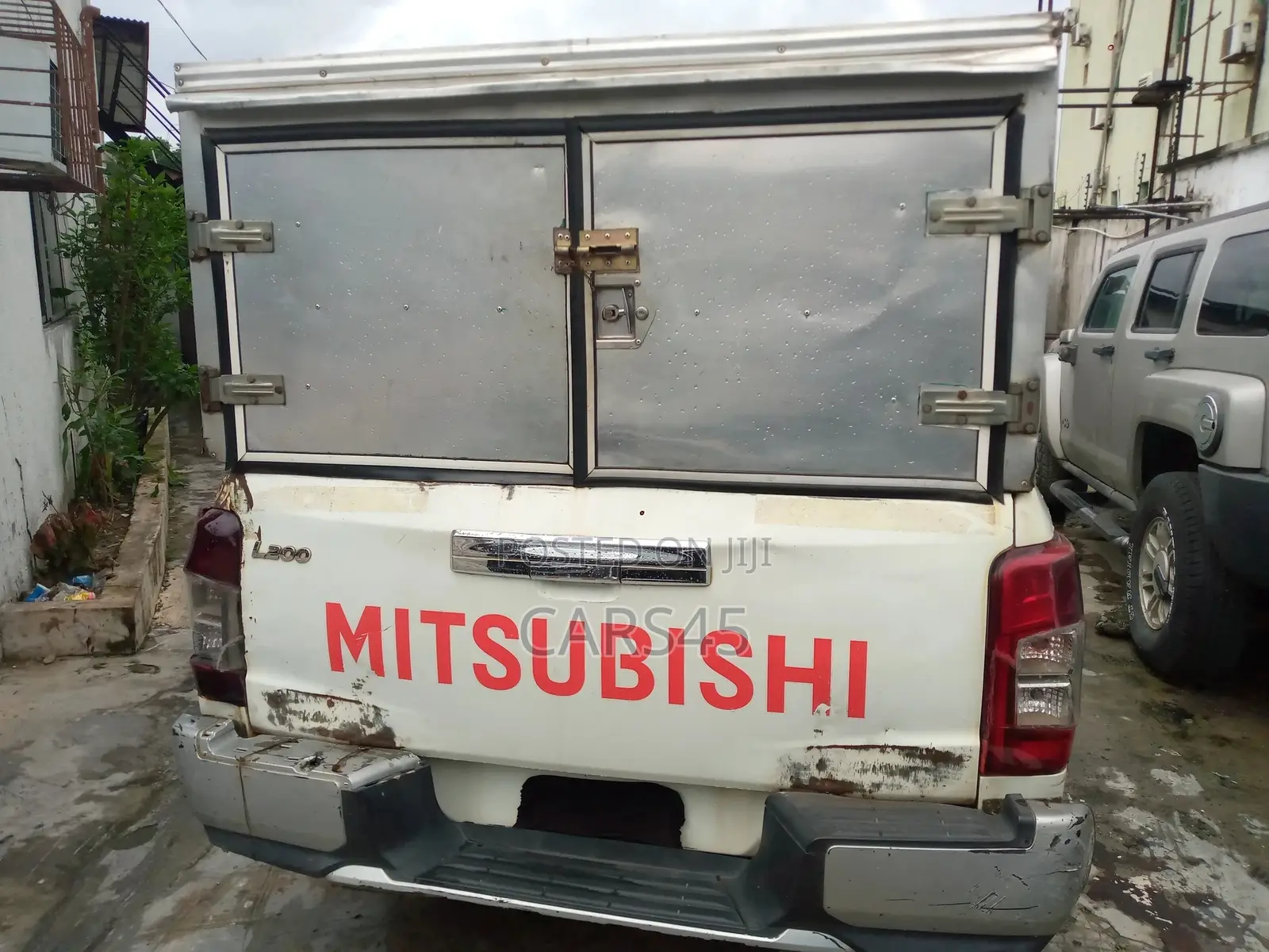 Mitsubishi L200 2019 White