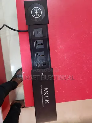 Flat Table Socket With Wireless Charger Black Color