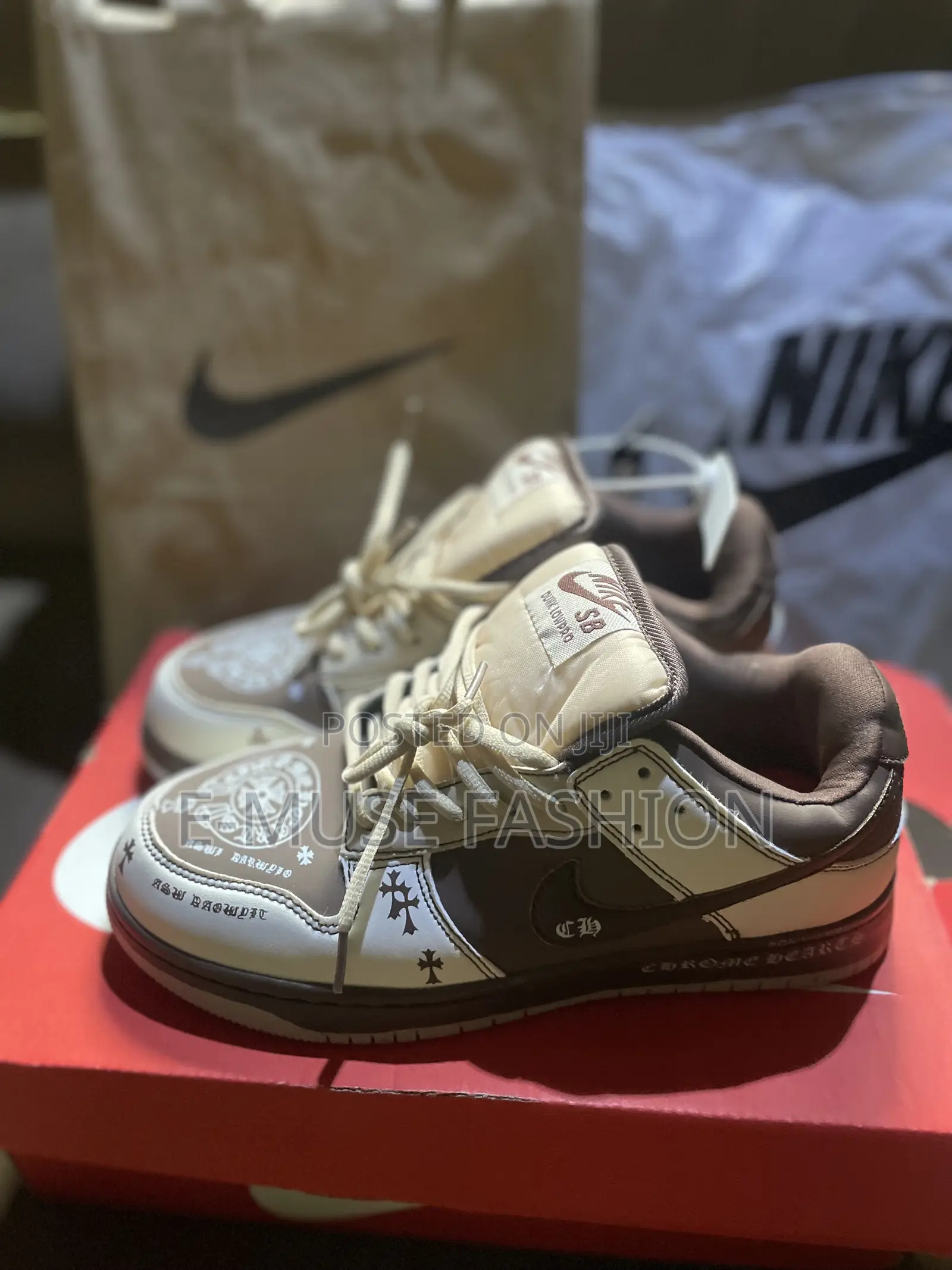 Unisex Sneakers